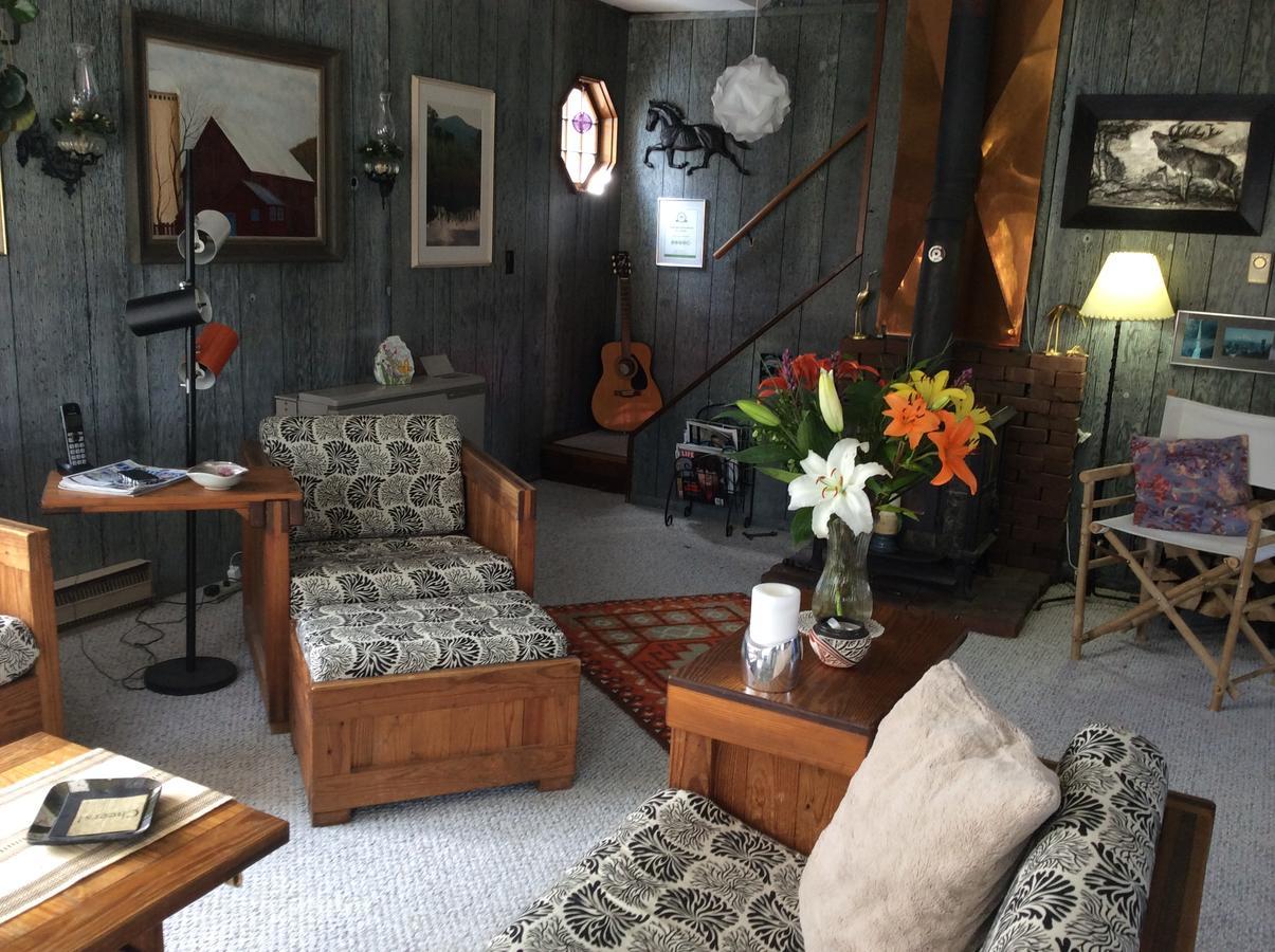 Firefly Bed & Breakfast Lincoln Екстер'єр фото