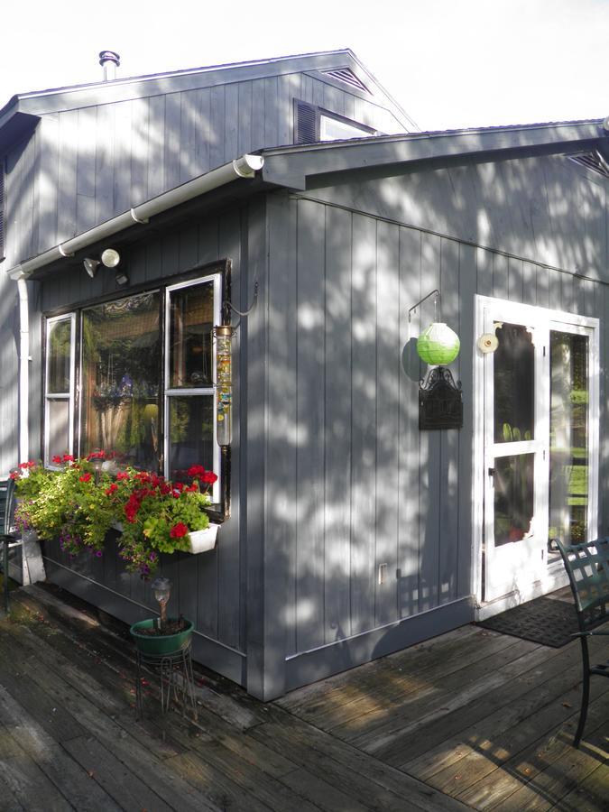 Firefly Bed & Breakfast Lincoln Екстер'єр фото